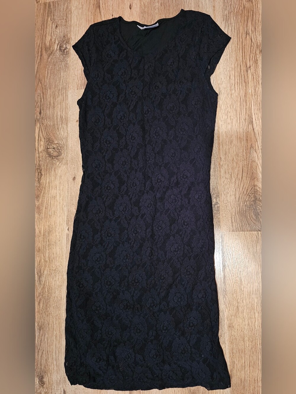 Vero Moda Black Floral Lace Midi Dress with Cap Sleeves